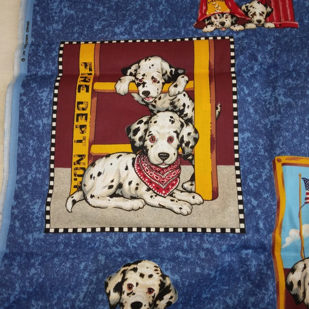 FABRIC Spring Industries Fire Dogs Dalmations 1 panel 35 in. cotton quil…